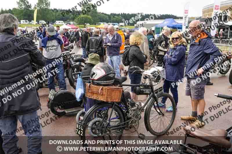 Vintage motorcycle club;eventdigitalimages;no limits trackdays;peter wileman photography;vintage motocycles;vmcc banbury run photographs